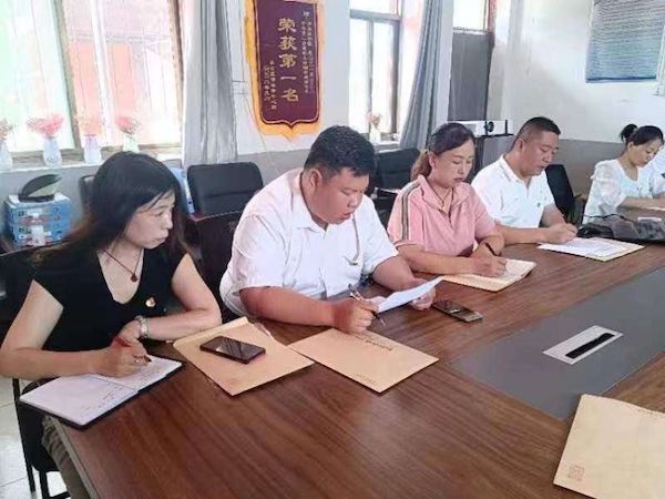 “同心向党庆七一”——邯郸市丛台区黄粱梦中心校党支部庆七一活动
