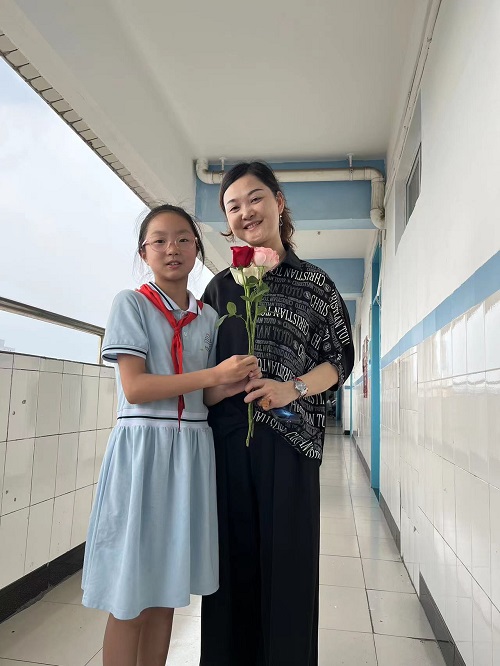 来实小邂逅浪漫的劳动之旅吧———彭州市实验小学幸福田园劳动实践活动进行时