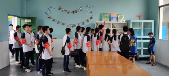 “有爱无碍 温暖同行”关爱残疾人志愿活动——宁乡市城北中学687中队
