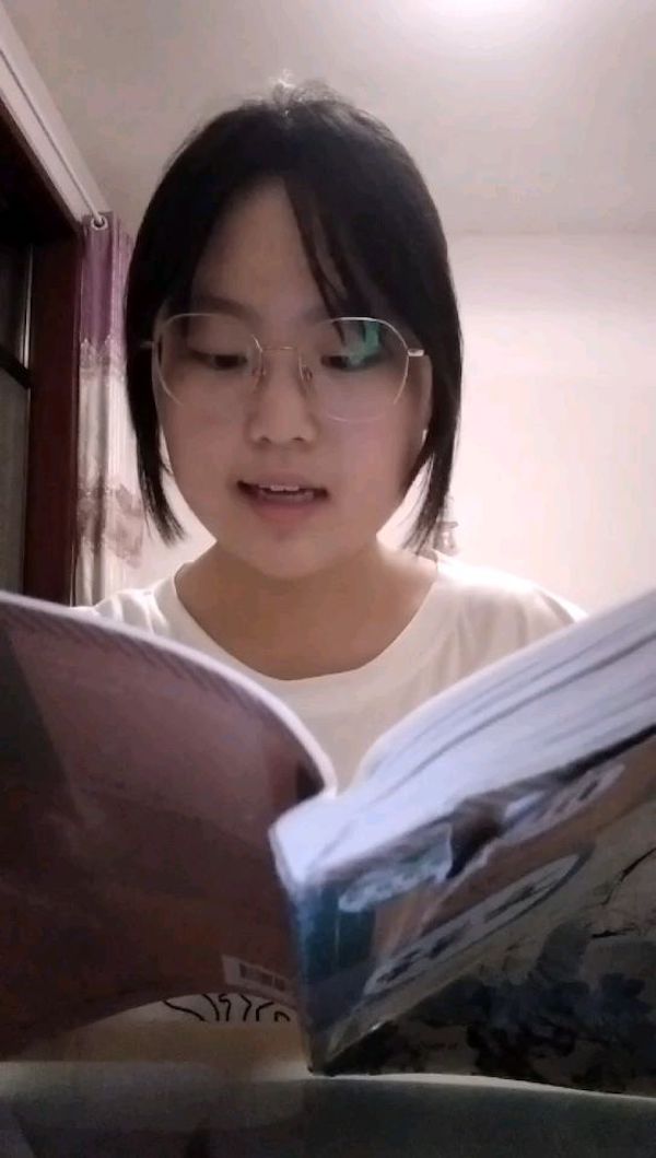  “书香流韵，润泽心灵”邯郸市丛台区北湖中学七（3）丰富的假期生活