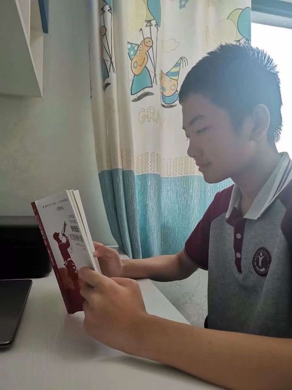 书香浸润假期 阅读丰富人生——邯郸市丛台区实验中学假期读书活动纪实