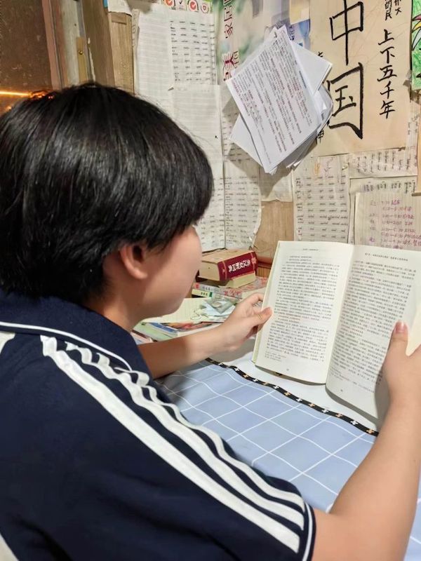 书香浸润假期 阅读丰富人生——邯郸市丛台区实验中学假期读书活动纪实