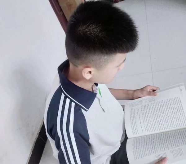 书香浸润假期 阅读丰富人生——邯郸市丛台区实验中学假期读书活动纪实