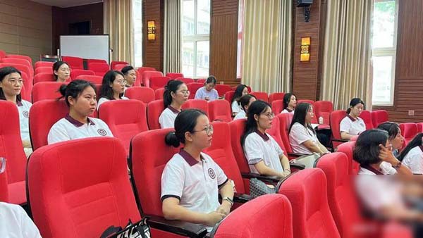 从新出发 不负韶华——邯郸市永安中学新教师入职培训