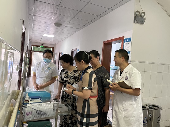 金堂县三医院接受县卫健局医疗质量督查