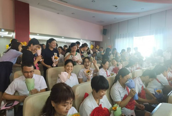 躬耕教坛，强国有我——“邯郸市丛台区实验中学因我而精彩”教师节表彰会