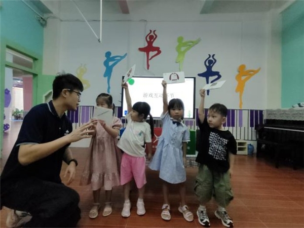 “垃圾分类进校园 争做环保小能手”--广州市白云区永平街道垃圾分类科普进校园活动