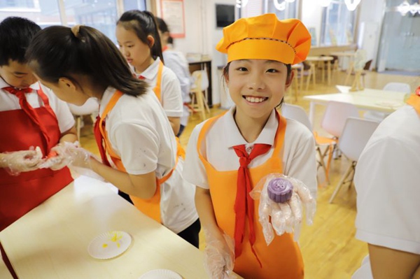 【双争有我】巧手做月饼 浓情迎中秋——邯郸市丛台区曙光第二小学 “我们的节日”中秋主题系列活动