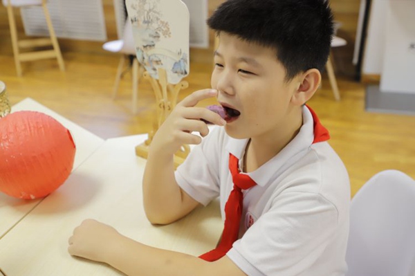 【双争有我】巧手做月饼 浓情迎中秋——邯郸市丛台区曙光第二小学 “我们的节日”中秋主题系列活动