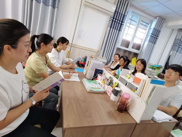 学为人师 行为示范——邯郸市丛台区展览路小学师德活动周系列活动
