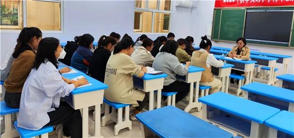 【邯山教体】示范引领成长 提质拾阶而上——邯郸市邯山区美的小学开展“骨干教师示范引领课”活动