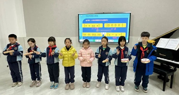 “用心唱响，用爱分享”邯郸市丛台区实验第三小学合唱社团第二期
