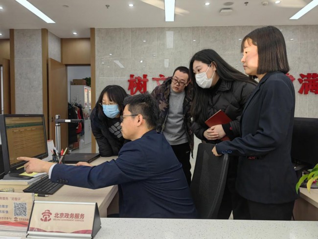博兴街道政务服务考察组到瀛海镇政务服务中心考察学习