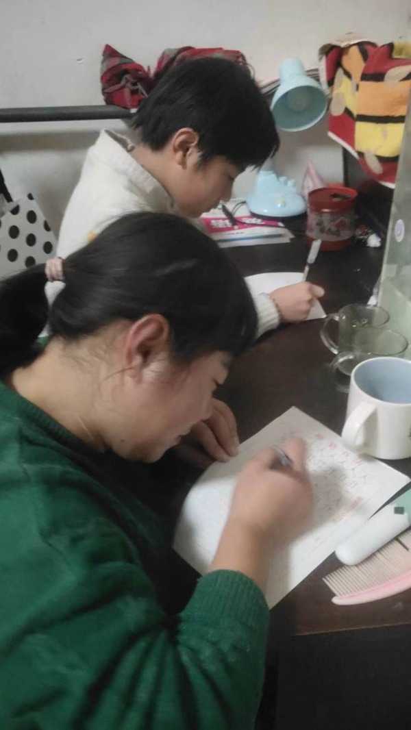 树阴照水爱晴柔  小手共写拉大手丨邯郸市丛台区北湖中学寒假“读写诵”系列活动(一)