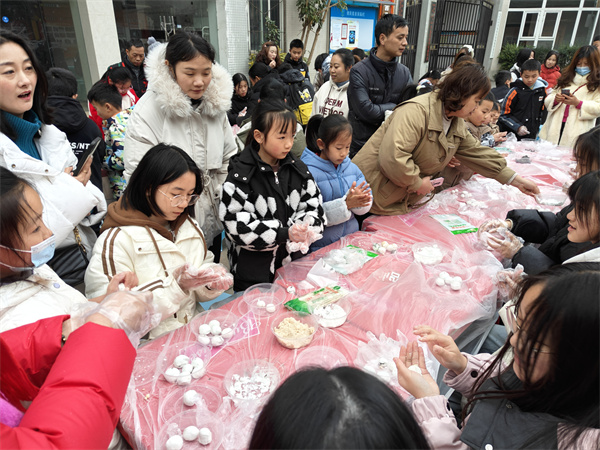“凤鸣兴瓦乐元宵 喜庆祥和庆十五”元宵节活动