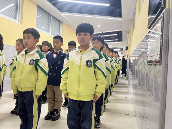 【荀三·活动】好习惯养成    快乐伴我行—邯郸市丛台区荀子实验第三实验小学“生命成长阶梯营——好习惯养成训练”活动小记