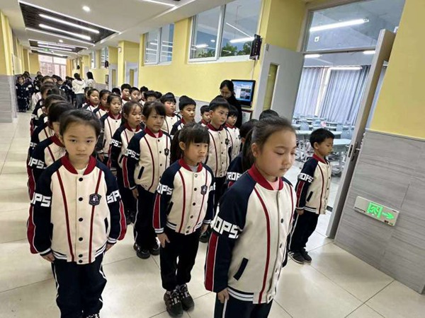 【荀三·活动】好习惯养成    快乐伴我行—邯郸市丛台区荀子实验第三实验小学“生命成长阶梯营——好习惯养成训练”活动小记