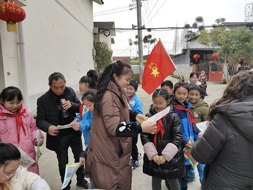 学习雷锋精神，赶做追‘锋’少年——彭州市桂花学校学雷锋主题活动