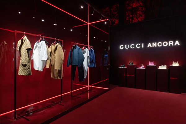 “Gucci Ancora 古驰安可拉红”同期登陆中国多城
