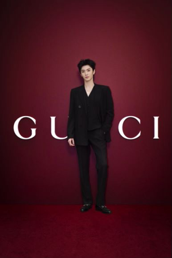 “Gucci Ancora 古驰安可拉红”同期登陆中国多城