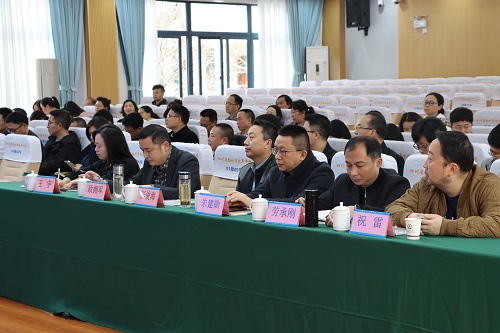 彭州市敖平中学与成都八中开展高三“二诊”分析暨后期备考联合教研活动