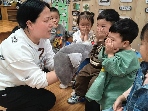 防鼠灭鼠  爱卫同行——彭州市隆丰幼儿园防鼠灭鼠活动
