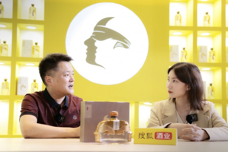 白酒数据展现行业新机遇，看酣客酱酒如何从“减量”中创造“增量”