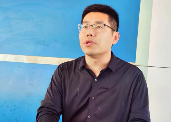 表彰先进促奋进，精研深析搏高考——邯郸市钢苑中学举行四调表彰活动