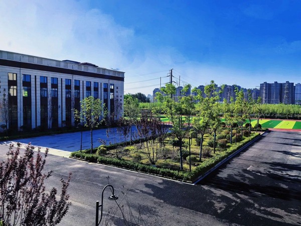 捕捉瞬间，珍藏永恒——邯郸市丛台区荀子实验第三小学教师摄影大赛