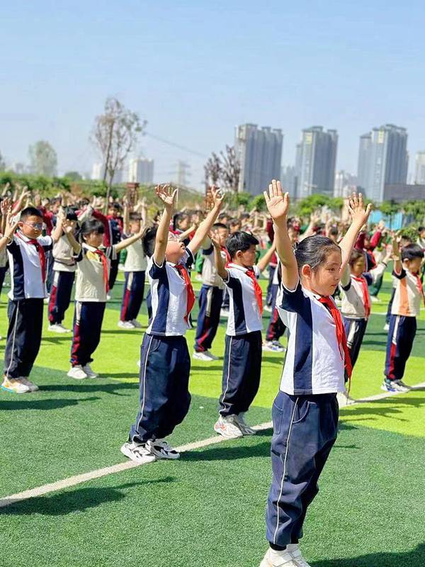 捕捉瞬间，珍藏永恒——邯郸市丛台区荀子实验第三小学教师摄影大赛