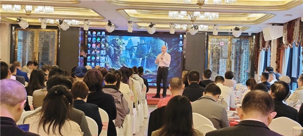 长三角企业家共聚《五四青年节，情智能量》联谊会，共话新征程新起点新高度
