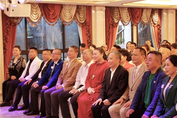 长三角企业家共聚《五四青年节，情智能量》联谊会，共话新征程新起点新高度