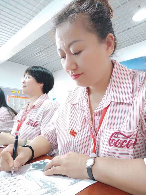 廉责以领•外小先锋——邯郸市丛台区外国语小学我身边的党员榜样（四）
