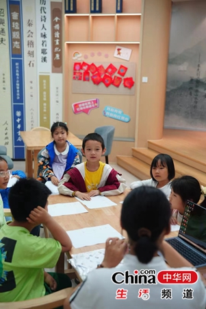 得越书房 “亲子同框 书香传情”——母亲节亲子活动圆满落幕