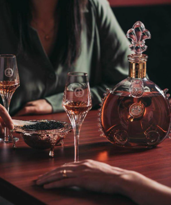 中法盛宴礼赞，宴请接待酒甄选路易十三