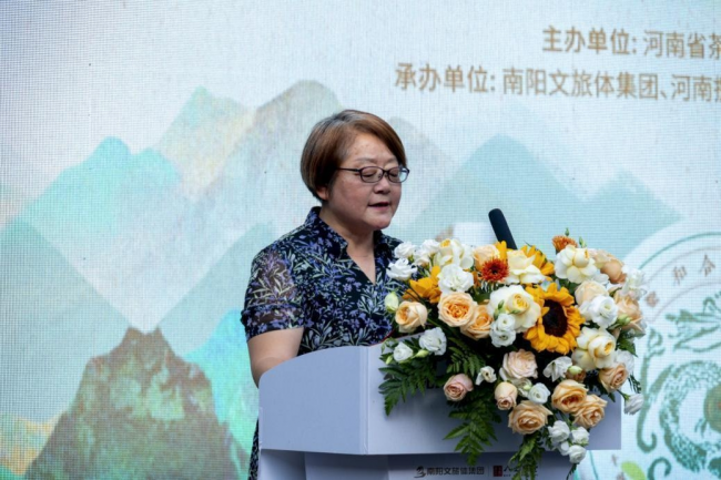 饮水思源 普润世界——丹江普洱水源地战略合作签约仪式暨龙年生肖纪念饼上市发布会圆满结束
