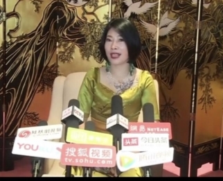 著名服装设计师傅素琴