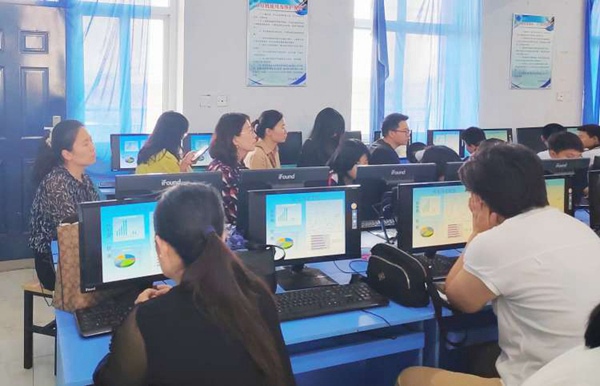 信息科技点亮课堂 送教下乡助力成长——邯郸市丛台区北湖中学迎接卫新锋名师工作室送教活动纪实