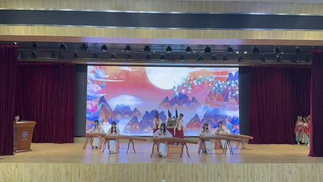 苏州工业园区星澜学校校级现场展演“莲叶何田田”艺术活动举行