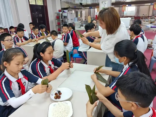 浓浓端午情，悠悠传承意——邯郸市丛台区春光小学“我们的节日·端午”主题活动