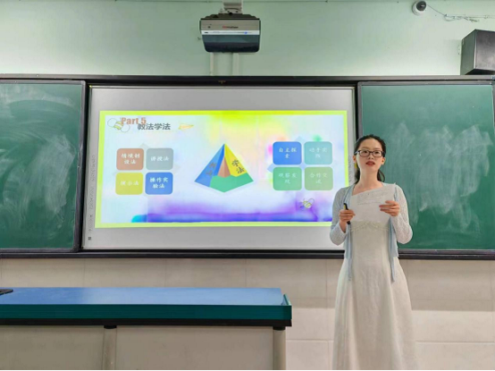 学行碰撞，智慧无限