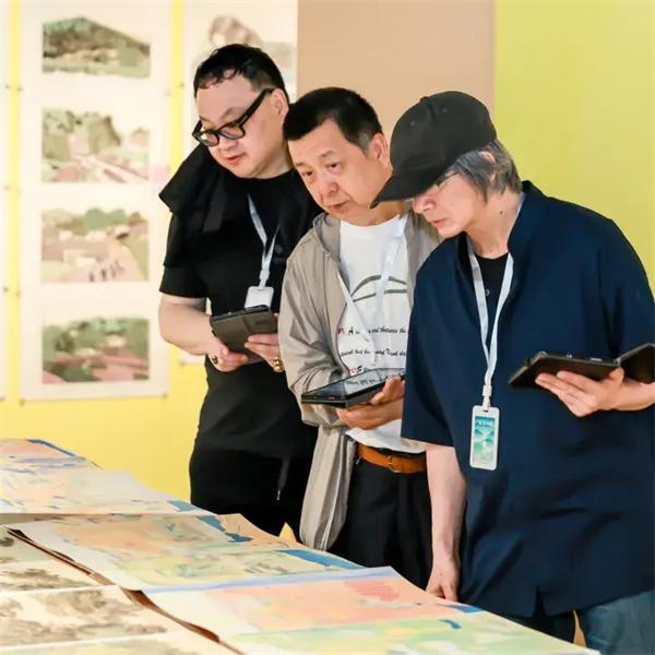 诗意江南——2024·中国工笔画（册页）作品展复评工作会圆满结束