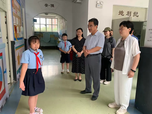 观摩交流促发展，砥砺前行展新颜--秦皇岛北戴河新区参观团赴邯郸市丛台区连城小学参观交流