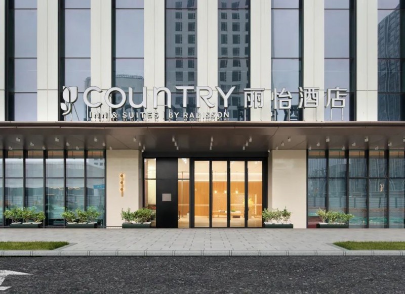 丽怡酒店客房悉空间，精准扶贫特“困”人群