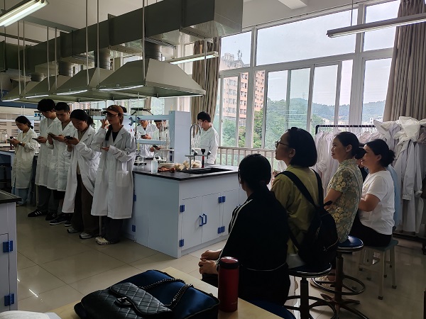 成都石化工业学校化工科赴绵阳职业技术学院开展中高职衔接教研活动