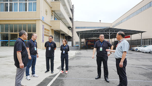 2024年成都市中等职业学校师生技能大赛“信创+图形办公技术应用赛项”在工程职校举行
