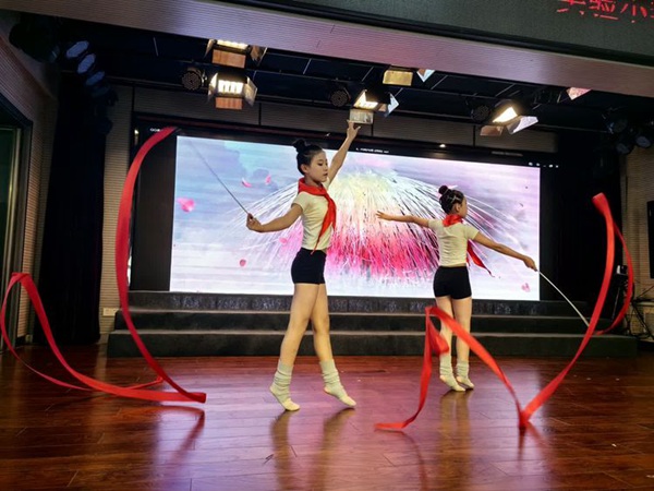 少年乘风起 未来皆可期——邯郸市丛台区实验小学举行2024届毕业典礼