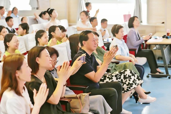 少年乘风起 未来皆可期——邯郸市丛台区实验小学举行2024届毕业典礼
