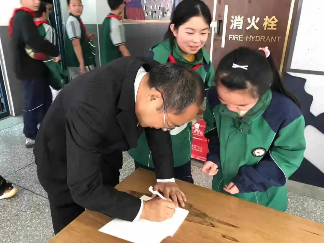 实外五龙山高考奇迹：从平凡到卓越，最高 636 分