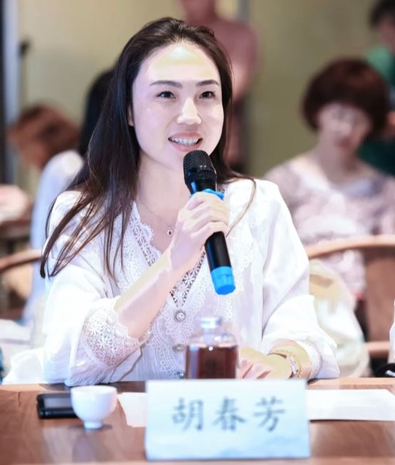 FlyDeliver(FD配送)副总裁刘品恒出席中外企业合作交流座谈会